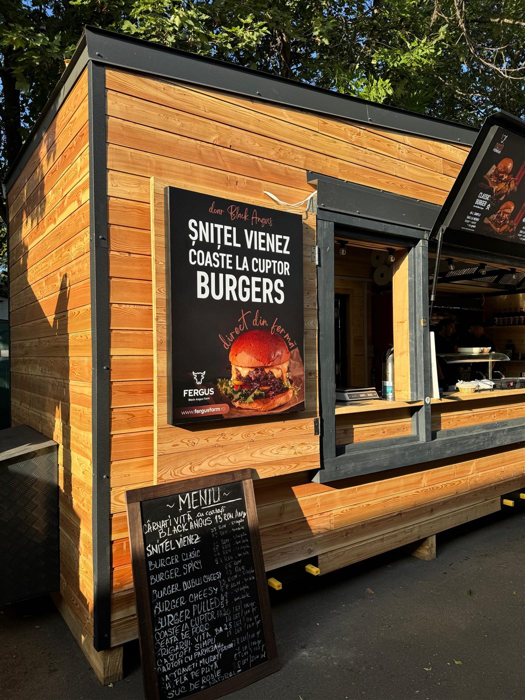 Food Truck Fergus — Oktoberfest, Brașov